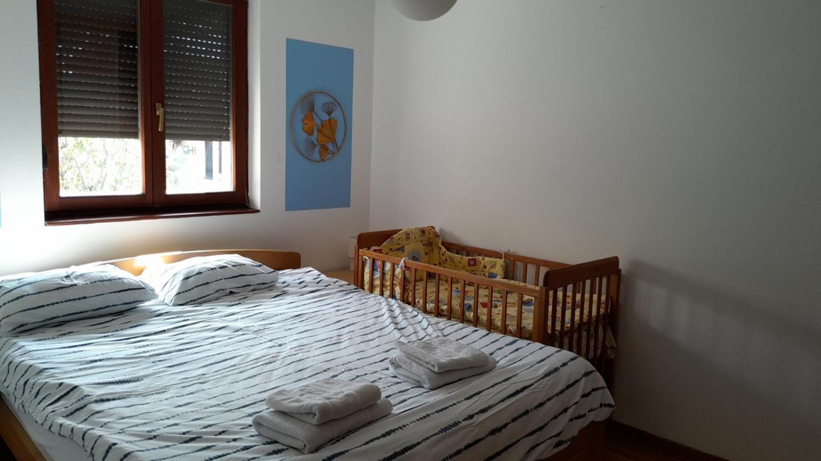 Plavi Apartman Airport Belgrado Esterno foto